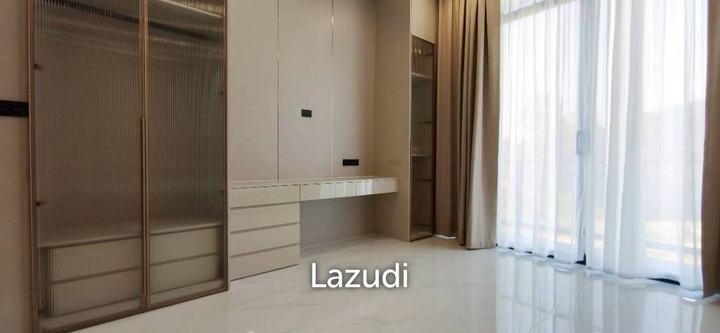 Luxury Townhome for Sale Villa La Richie, Sukhumvit-Pattaya
