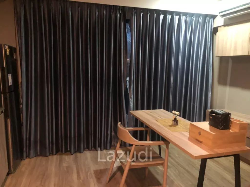 31 sqm 1 Bedroom Condo at Blossom Condo Sathorn-Charoenrat, Yan Nawa Bangkok