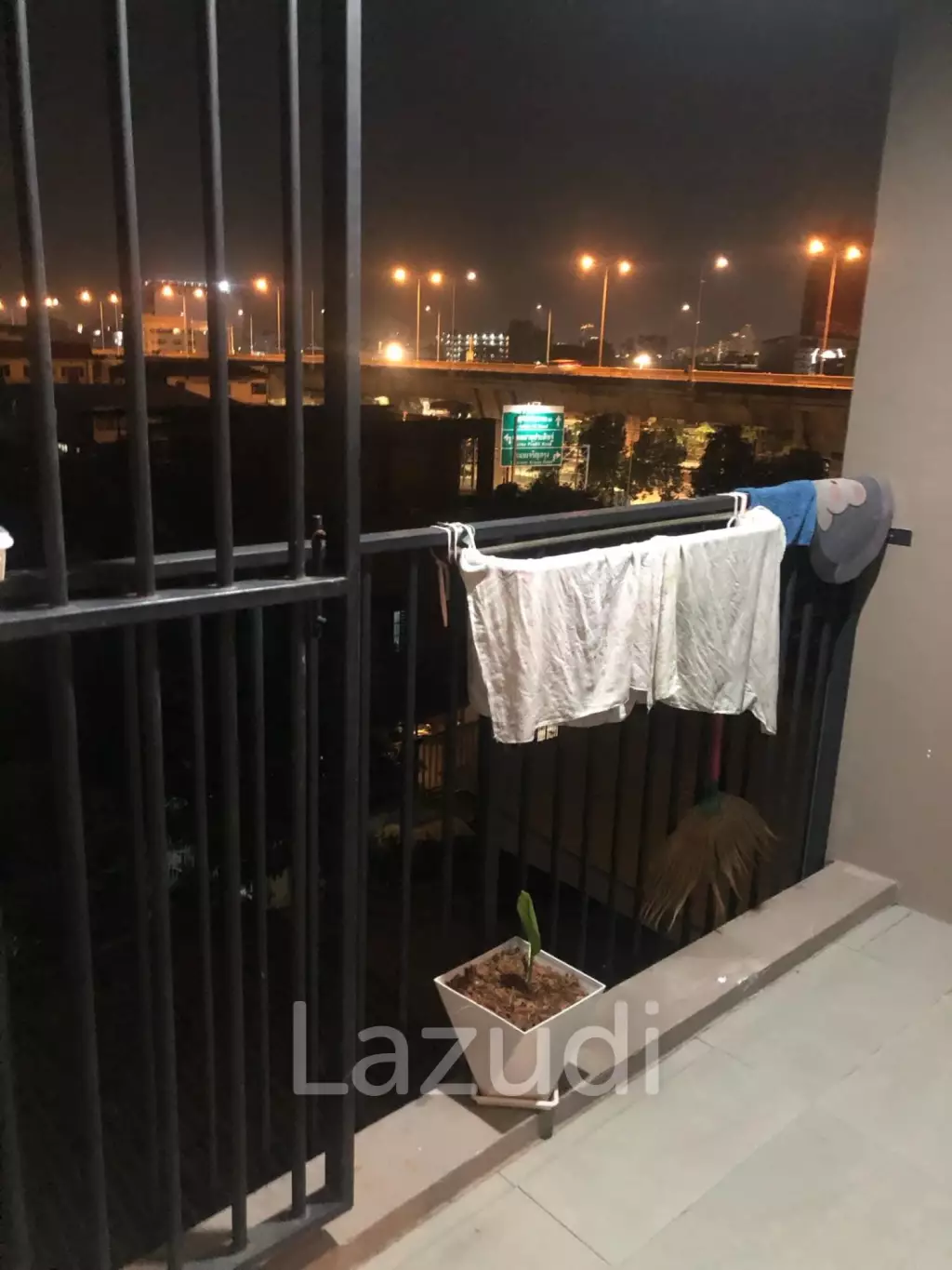 31 sqm 1 Bedroom Condo at Blossom Condo Sathorn-Charoenrat, Yan Nawa Bangkok