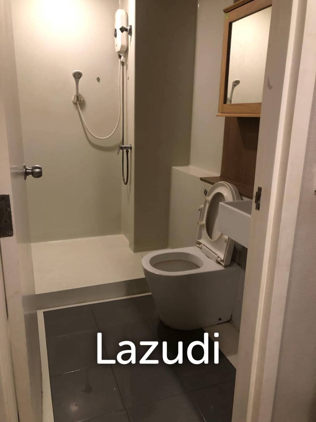 31 sqm 1 Bedroom Condo at Blossom Condo Sathorn-Charoenrat, Yan Nawa Bangkok