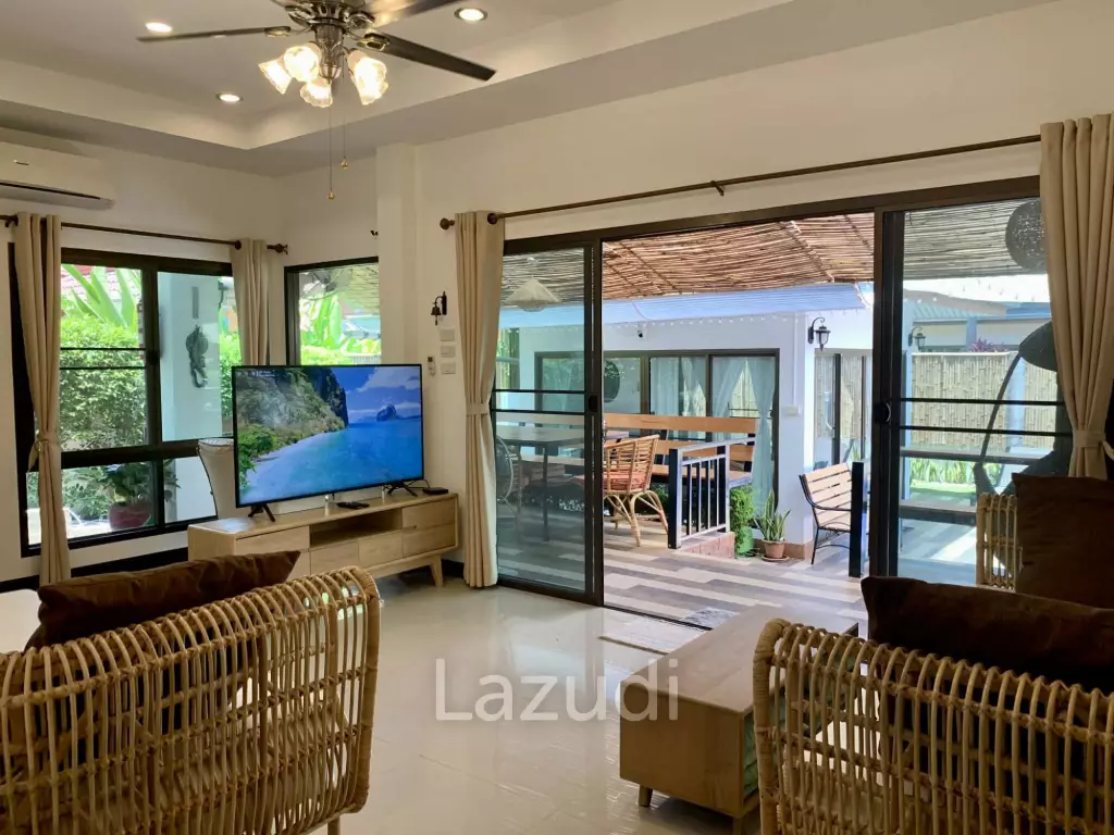 Luxury Balinese-Style Pool Villa  Hua Hin Soi 102 Guesthouse