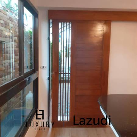 Luxury Balinese-Style Pool Villa  Hua Hin Soi 102 Guesthouse