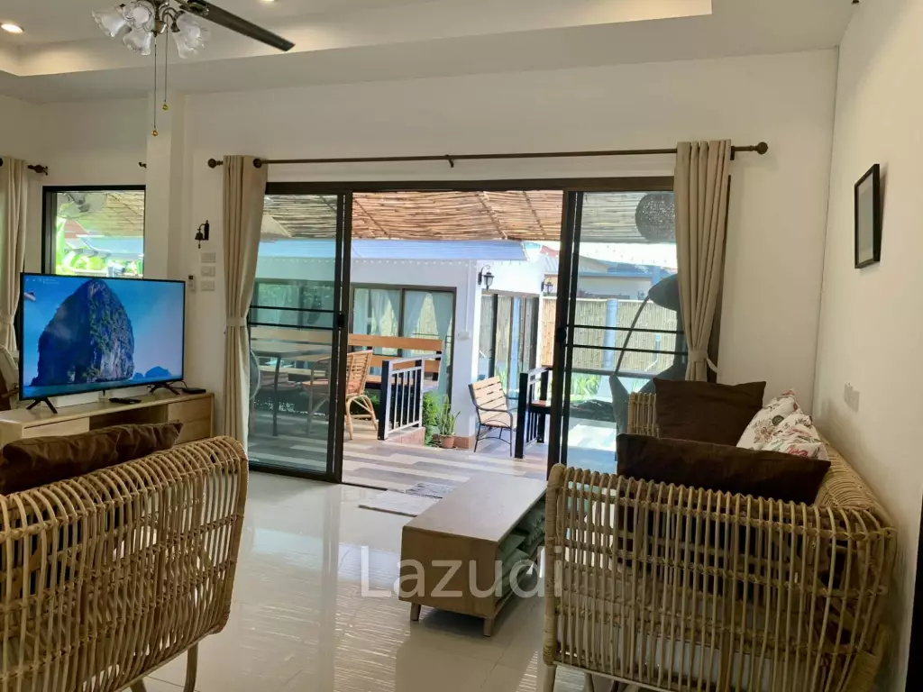 Luxury Balinese-Style Pool Villa  Hua Hin Soi 102 Guesthouse