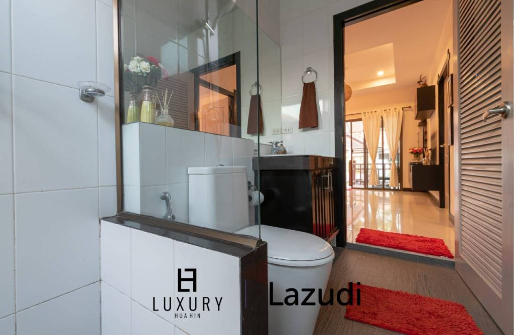 Luxury Balinese-Style Pool Villa  Hua Hin Soi 102 Guesthouse