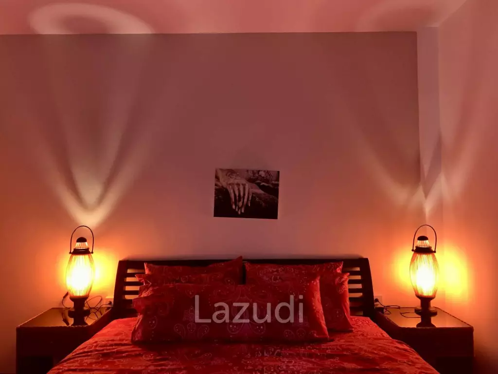 Luxury Balinese-Style Pool Villa  Hua Hin Soi 102 Guesthouse