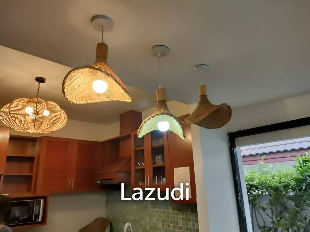 Luxury Balinese-Style Pool Villa  Hua Hin Soi 102 Guesthouse
