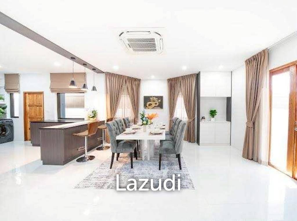 Newly Renovated 6-Bedroom Pool Villa for Sale