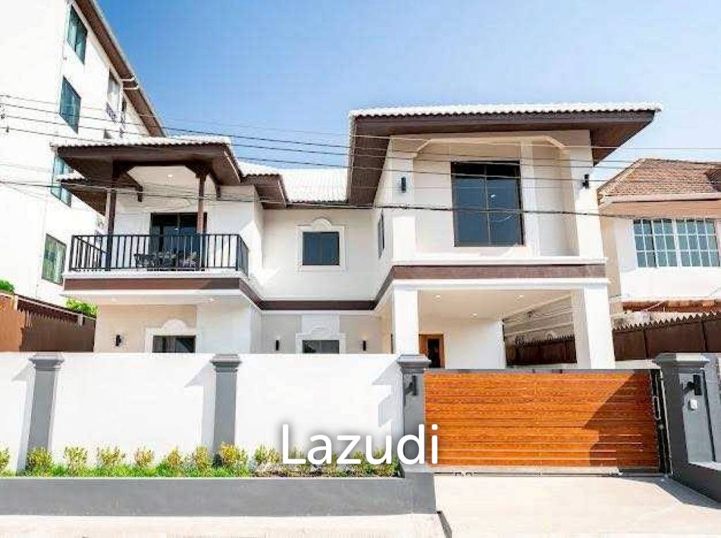 Newly Renovated 6-Bedroom Pool Villa for Sale