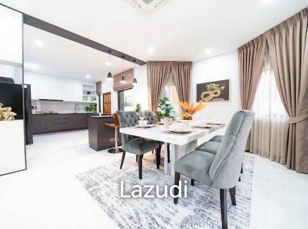 Newly Renovated 6-Bedroom Pool Villa for Sale