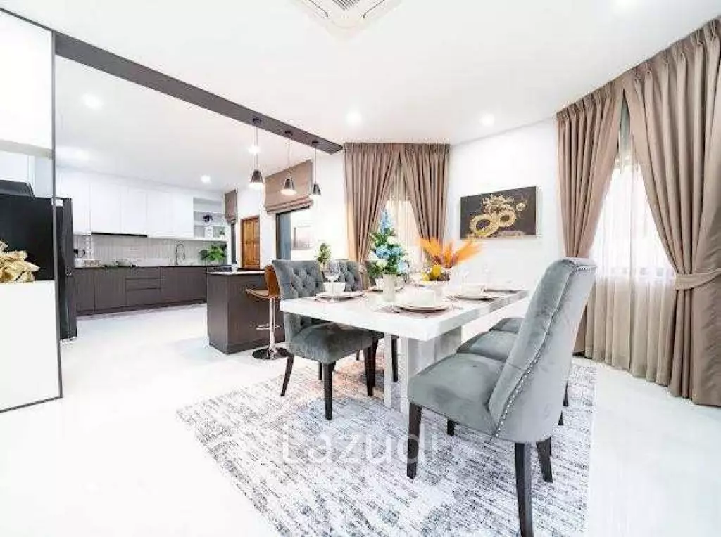 Newly Renovated 6-Bedroom Pool Villa for Sale