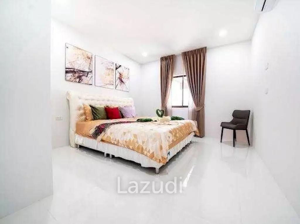 Newly Renovated 6-Bedroom Pool Villa for Sale