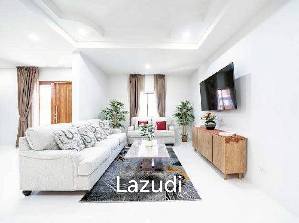 Newly Renovated 6-Bedroom Pool Villa for Sale