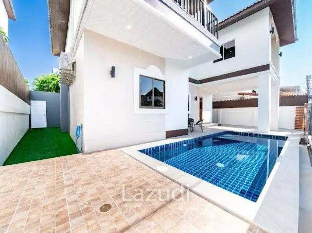 Newly Renovated 6-Bedroom Pool Villa for Sale