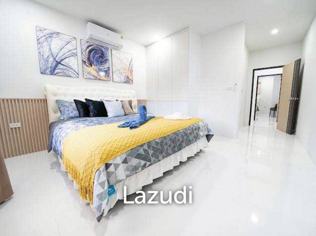 Newly Renovated 6-Bedroom Pool Villa for Sale