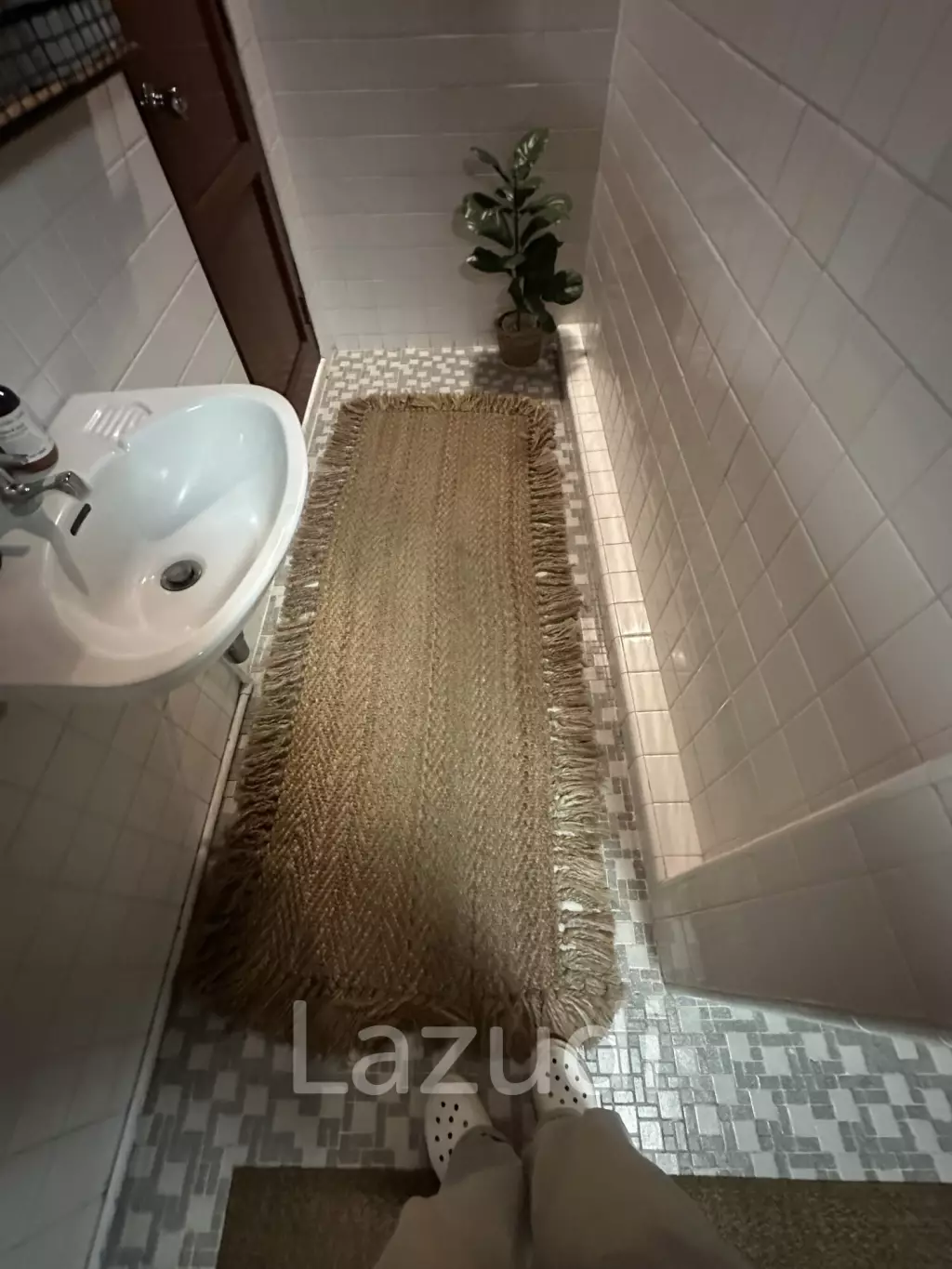 400 sqm retail space in Khlong Tan Khlong Toei Bangkok