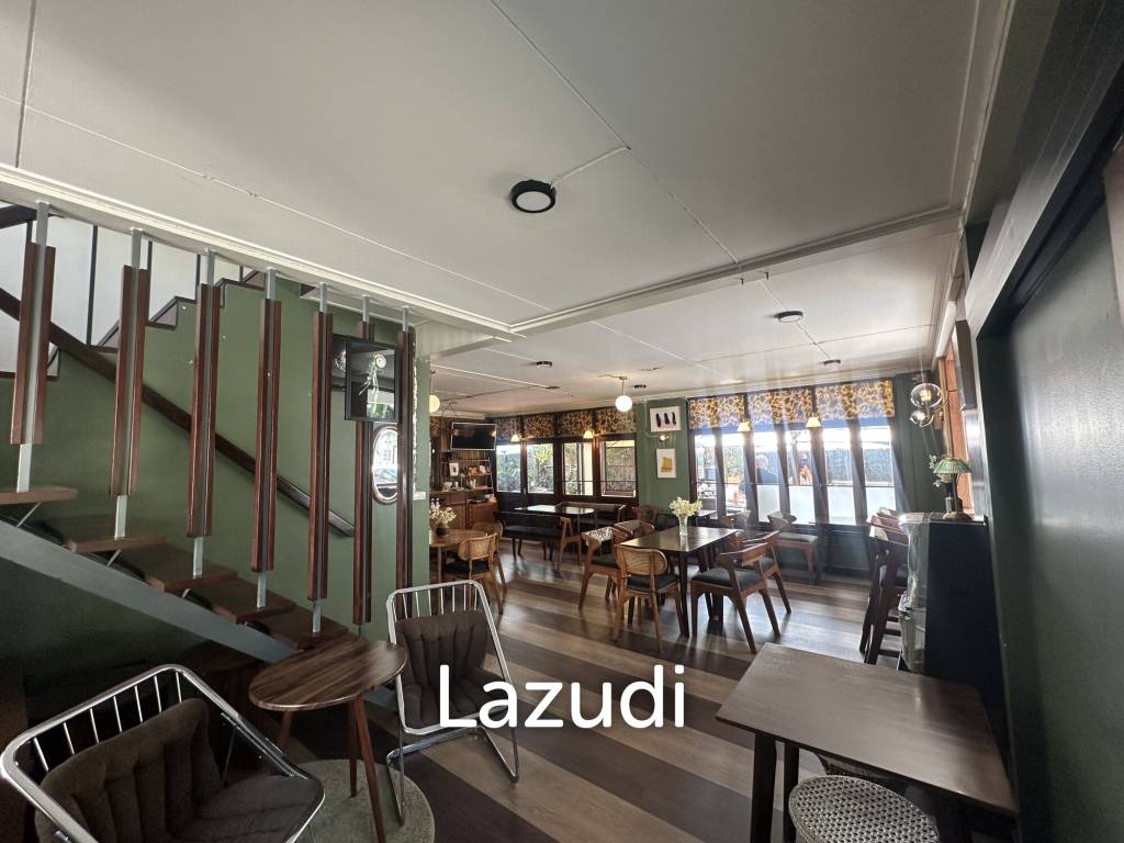 400 sqm retail space in Khlong Tan Khlong Toei Bangkok
