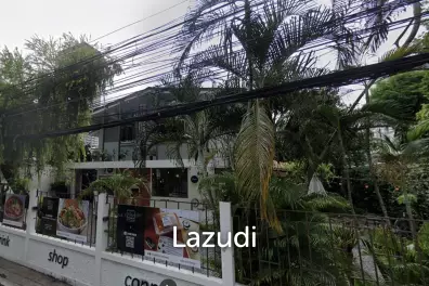 400 sqm retail space in Khlong Tan Khlong Toei Bangkok