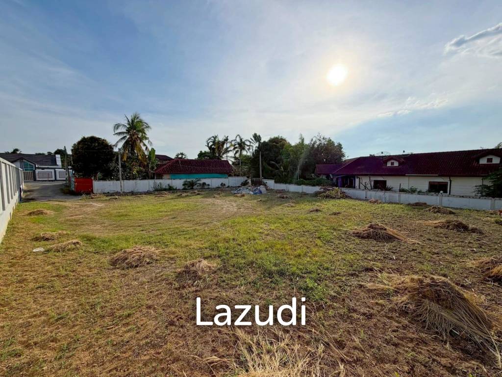 Prime 904 Sq.m. Residential Land Plot Near Mabprachan Lake
