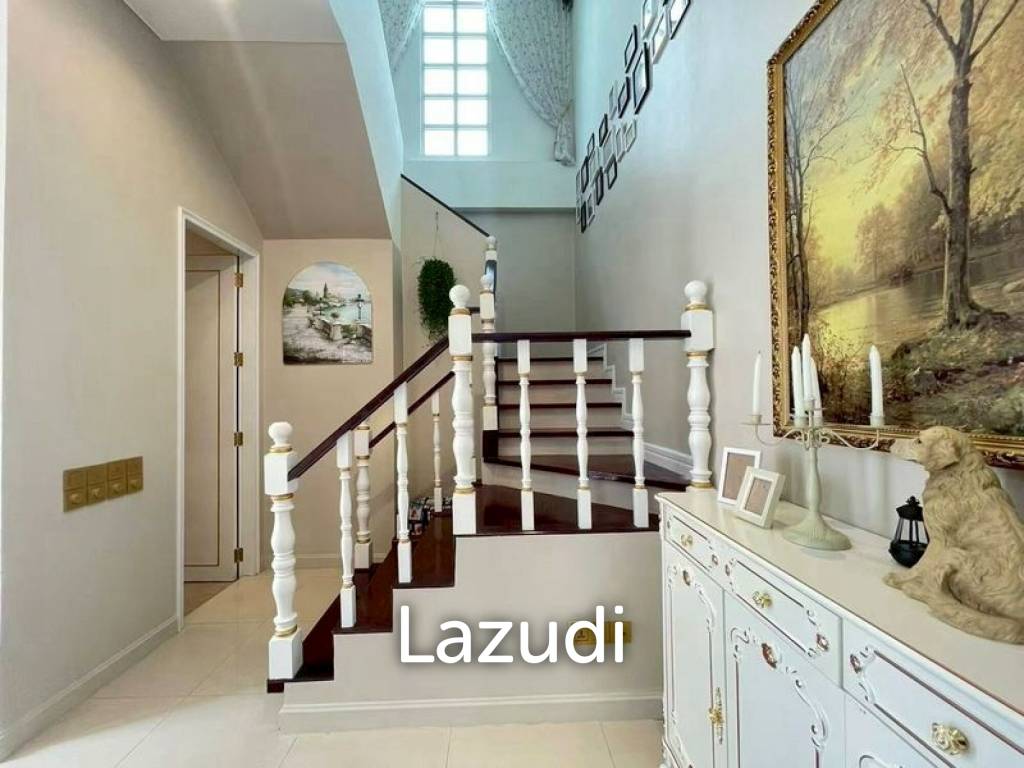 Elegant Living 3-Bedroom Pool Villa at Tadarawadi