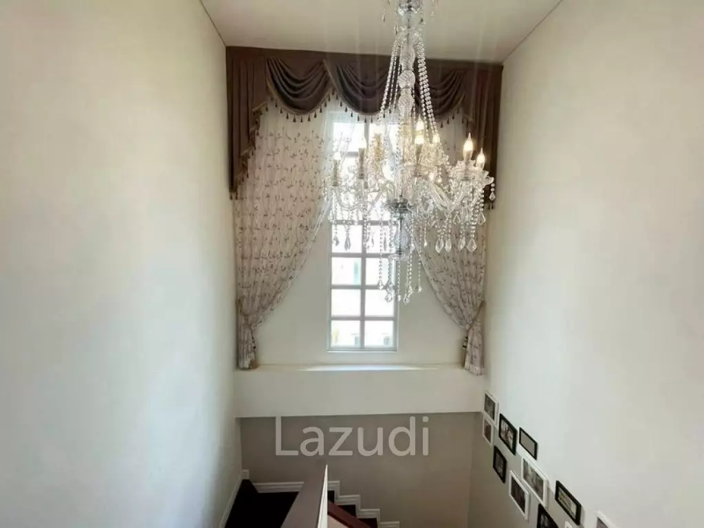 Elegant Living 3-Bedroom Pool Villa at Tadarawadi