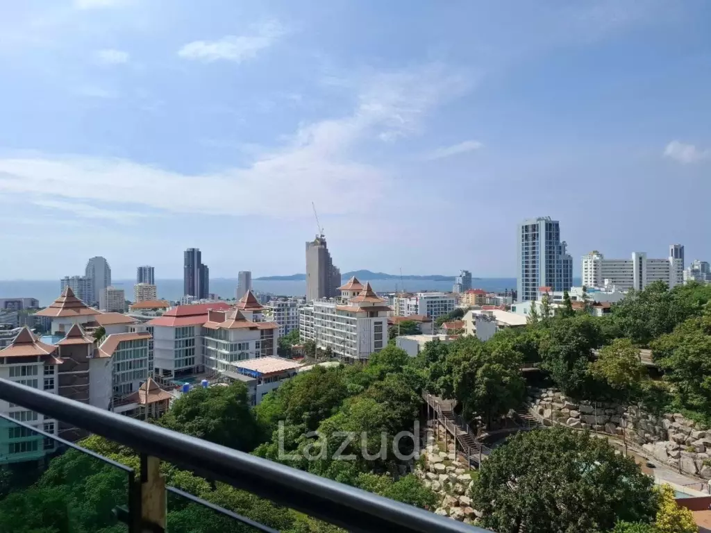 2 Bedroom 2 Bathroom 75 SQ.M. The Axis Condo