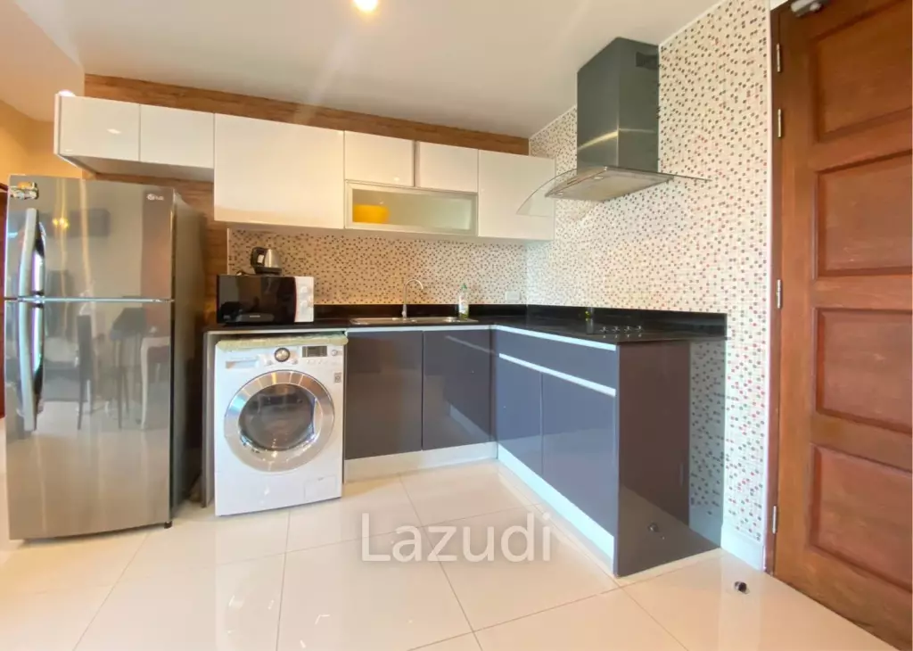 2 Bedroom 2 Bathroom 75 SQ.M. The Axis Condo