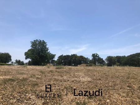 2,000 平方米 土地 对于 销售