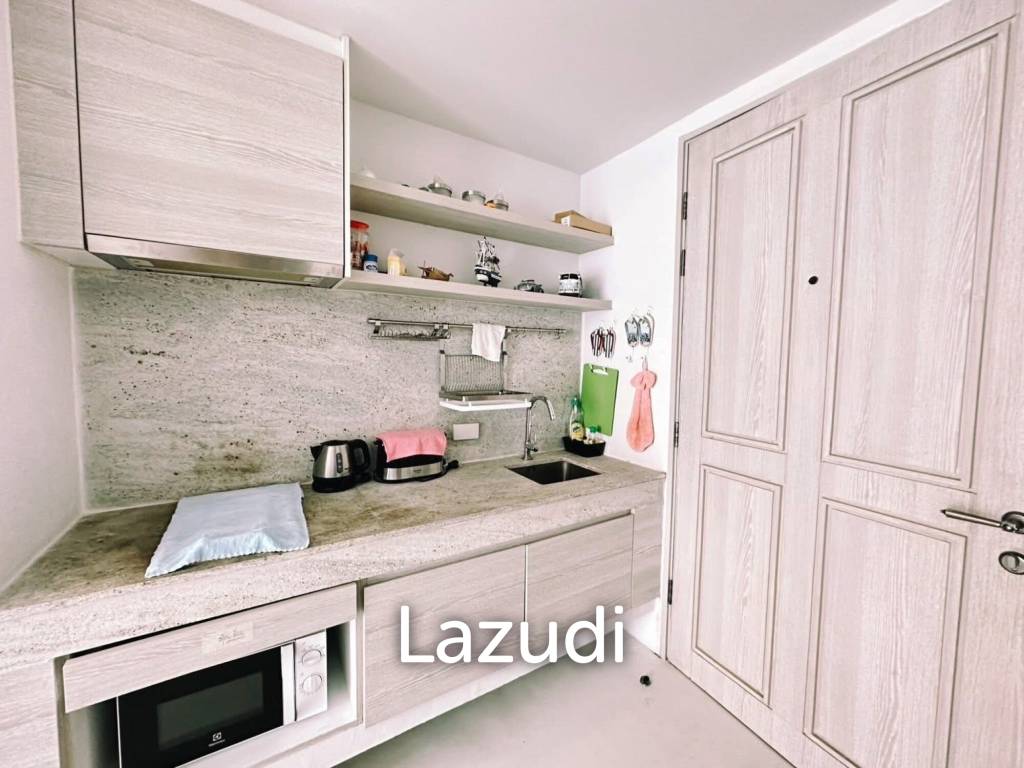 sea view poolside 1 bedroom condo in Hua Hin