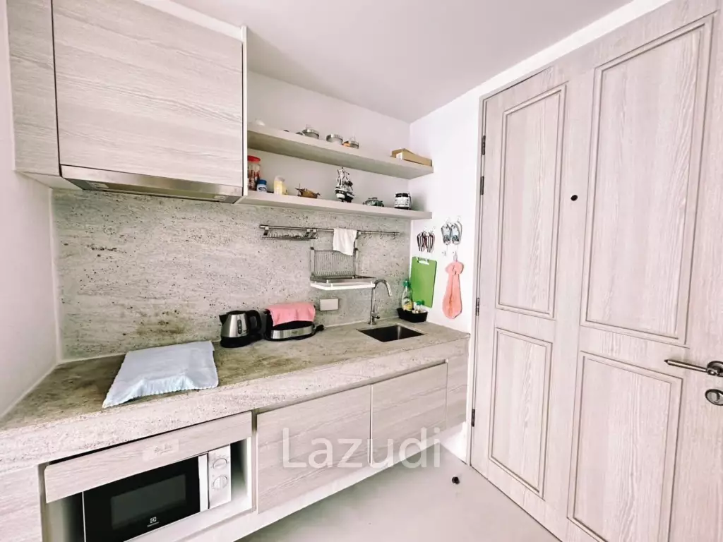 sea view poolside 1 bedroom condo in Hua Hin