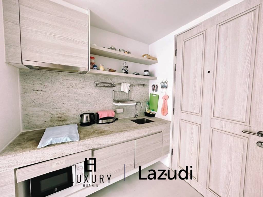 sea view poolside 1 bedroom condo in Hua Hin