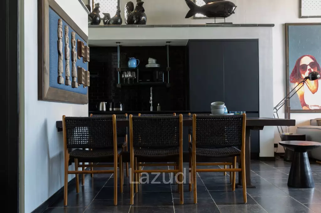 Stylish Modern 2-Bed Pool Villa in Prime Location