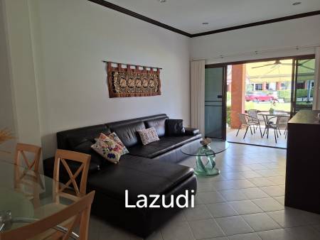 Pool and Mountain view 2 bed Townhouse