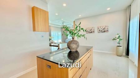 311 sqm pool villa in Lalisa View Resort Pran Buri