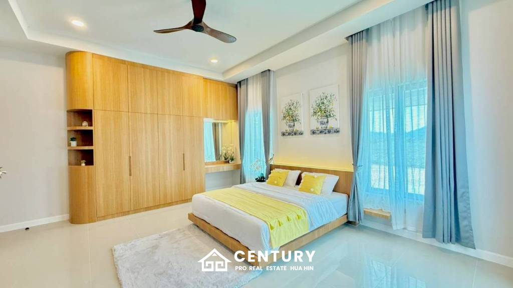 311 sqm pool villa in Lalisa View Resort Pran Buri