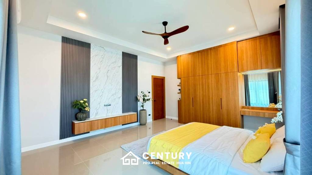 311 sqm pool villa in Lalisa View Resort Pran Buri