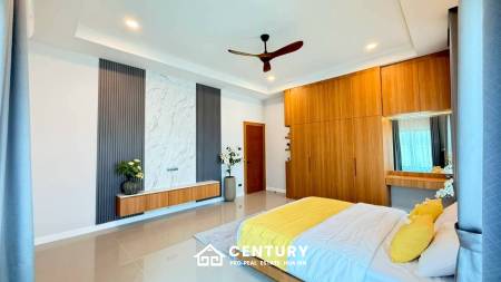 311 sqm pool villa in Lalisa View Resort Pran Buri