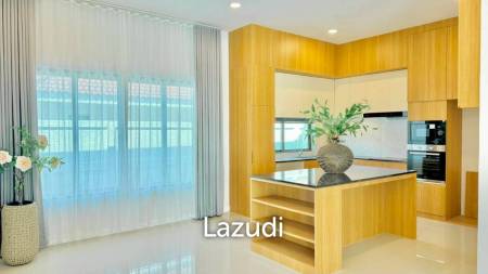 311 sqm pool villa in Lalisa View Resort Pran Buri