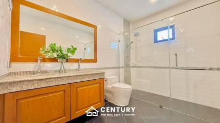 311 sqm pool villa in Lalisa View Resort Pran Buri