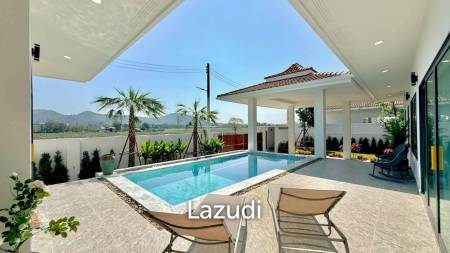 311 sqm pool villa in Lalisa View Resort Pran Buri