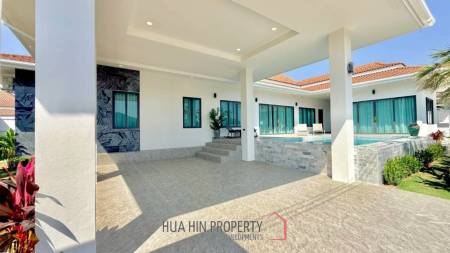 311 sqm pool villa in Lalisa View Resort Pran Buri
