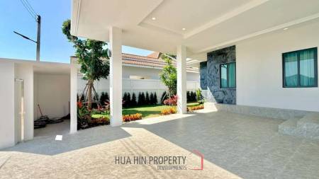 311 sqm pool villa in Lalisa View Resort Pran Buri