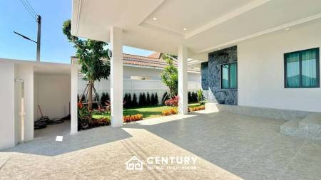 311 sqm pool villa in Lalisa View Resort Pran Buri