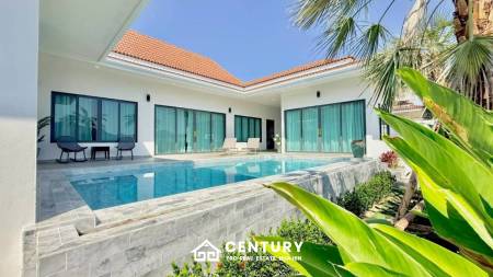 311 sqm pool villa in Lalisa View Resort Pran Buri