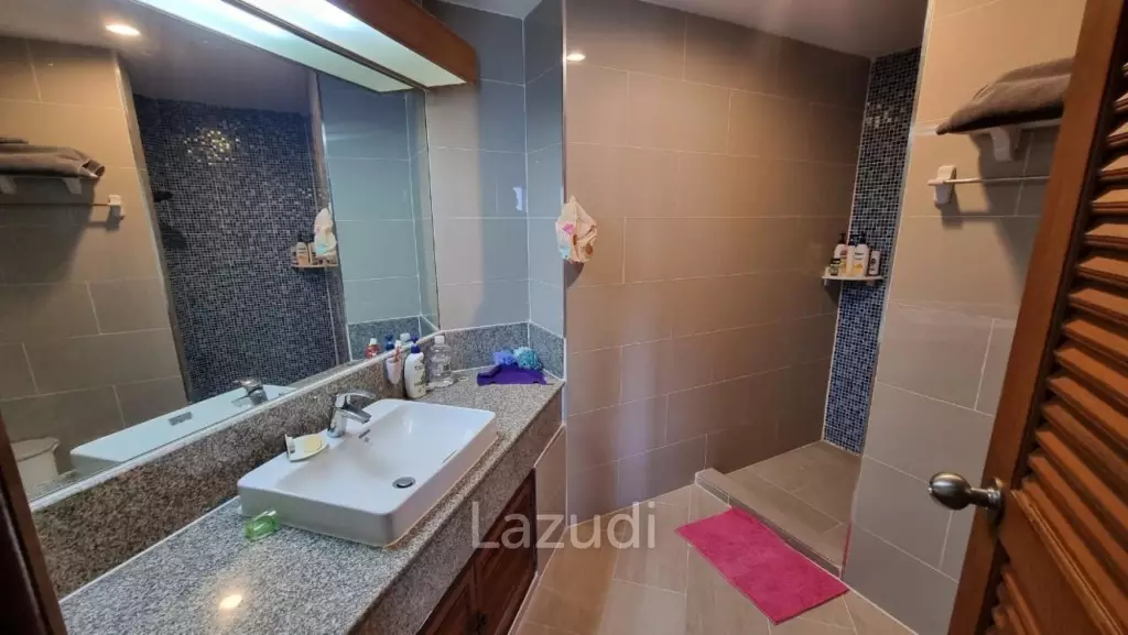 3 Bed 3 Bath 210 SQ.M. Golden Sand Beachside Condominium
