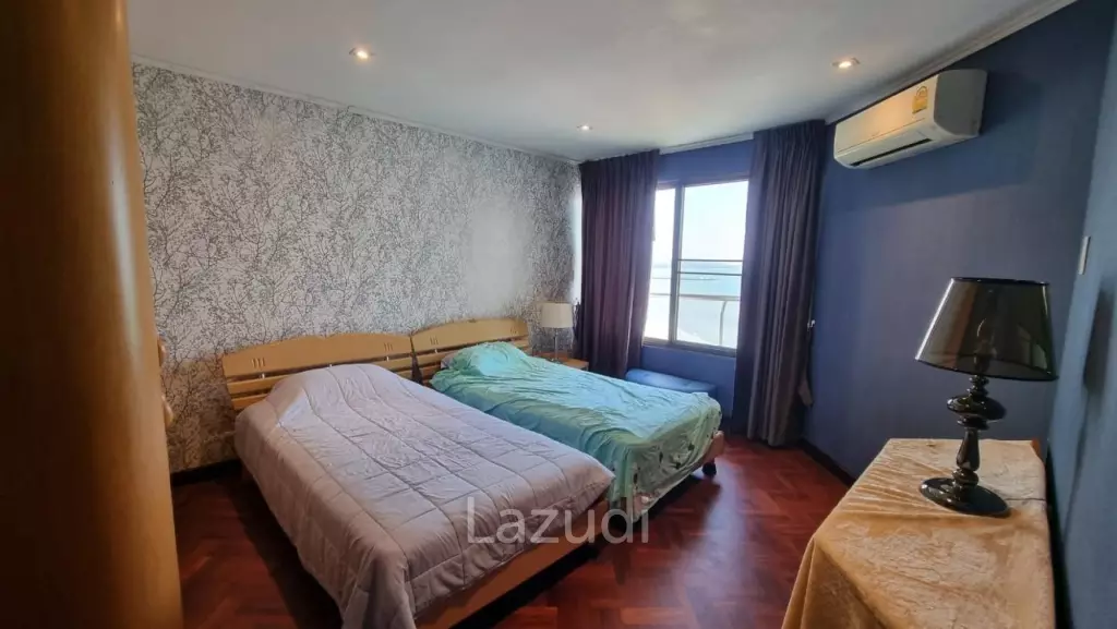 3 Bed 3 Bath 210 SQ.M. Golden Sand Beachside Condominium