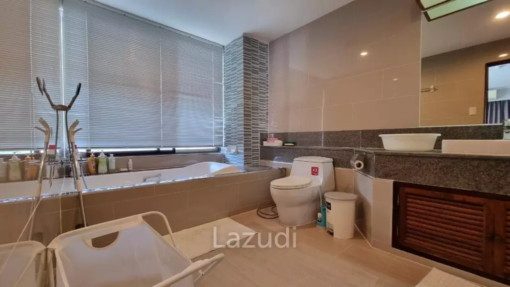 3 Bed 3 Bath 210 SQ.M. Golden Sand Beachside Condominium