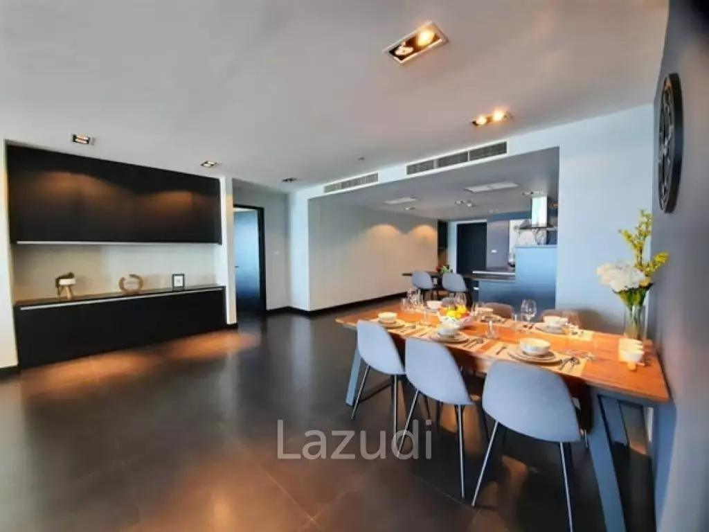3 Bedroom 2 Bathroom 268 SQ.M. La Royal Beach