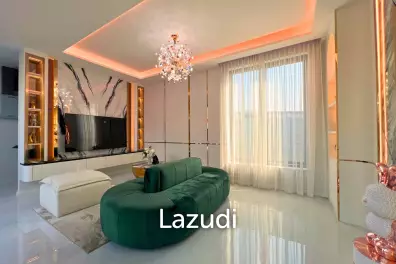 4 Bedroom 5 Bathroom Prestigious Pool Villa Living in Jomtien