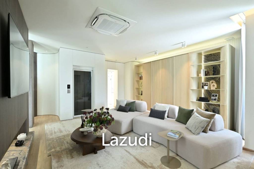 3 Bed 4 Bath Townhouse For Sale in CANVAS Rama 9
