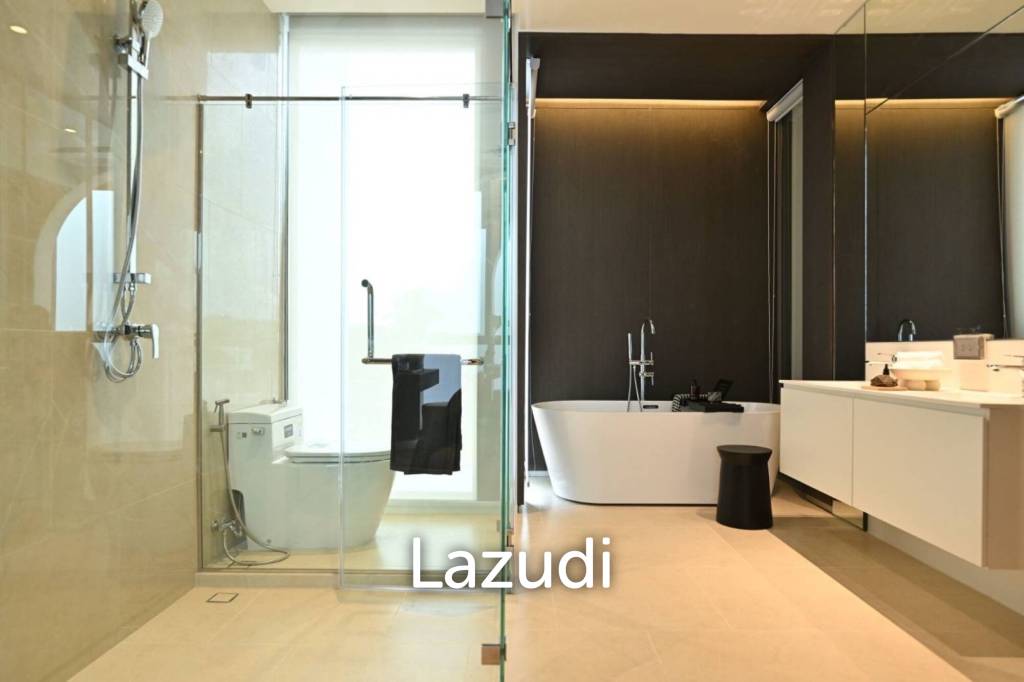 3 Bed 4 Bath Townhouse For Sale in CANVAS Rama 9
